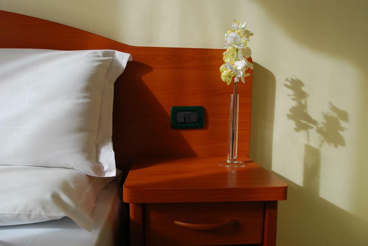 Soana City Rooms Genua Exterior foto